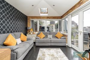 Photo 15- click for photo gallery